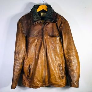 men medium leather jacket CCM Canada